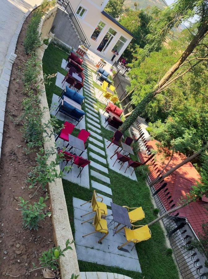 R Hotel Zhaban Exterior foto