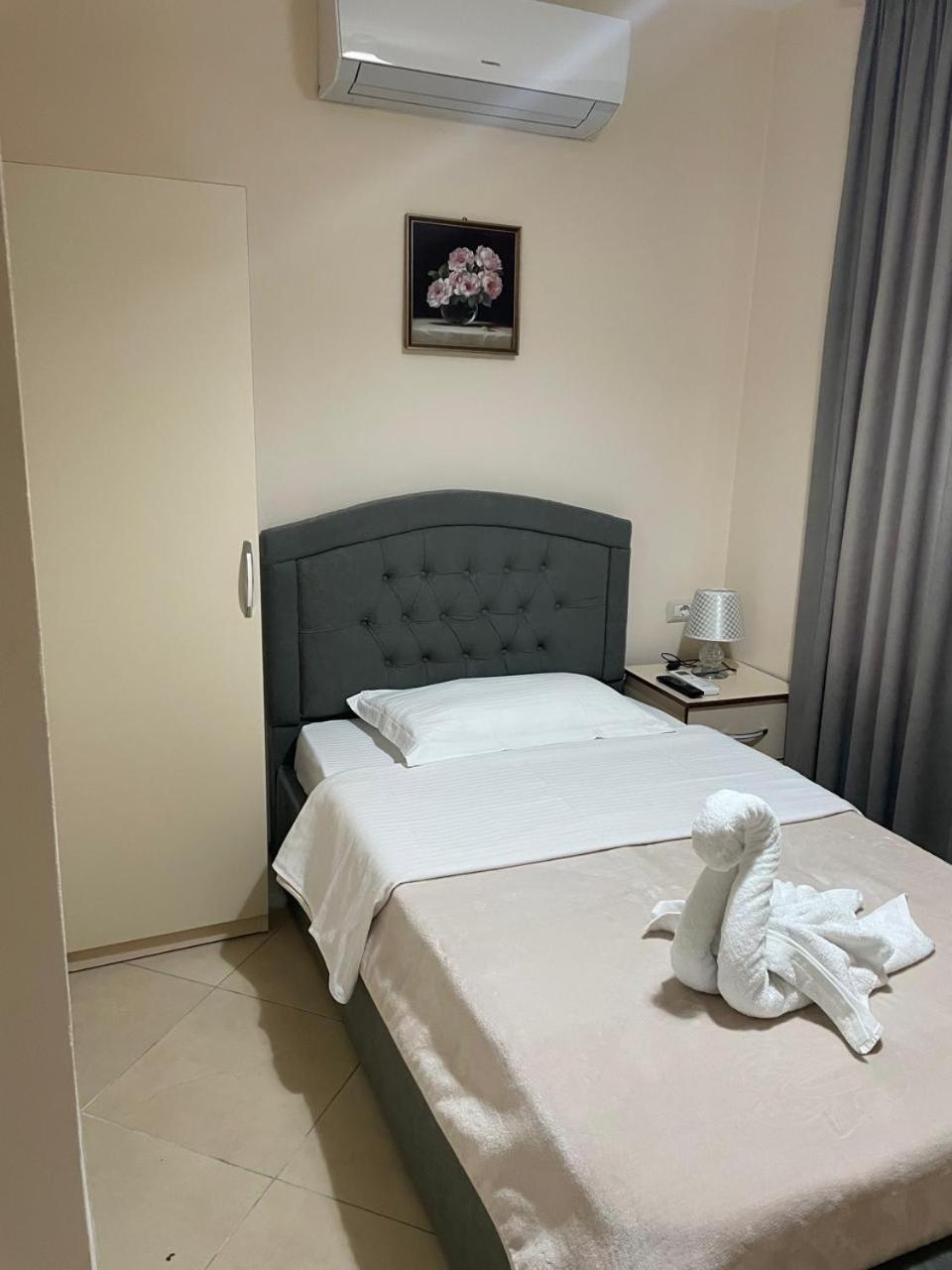 R Hotel Zhaban Exterior foto